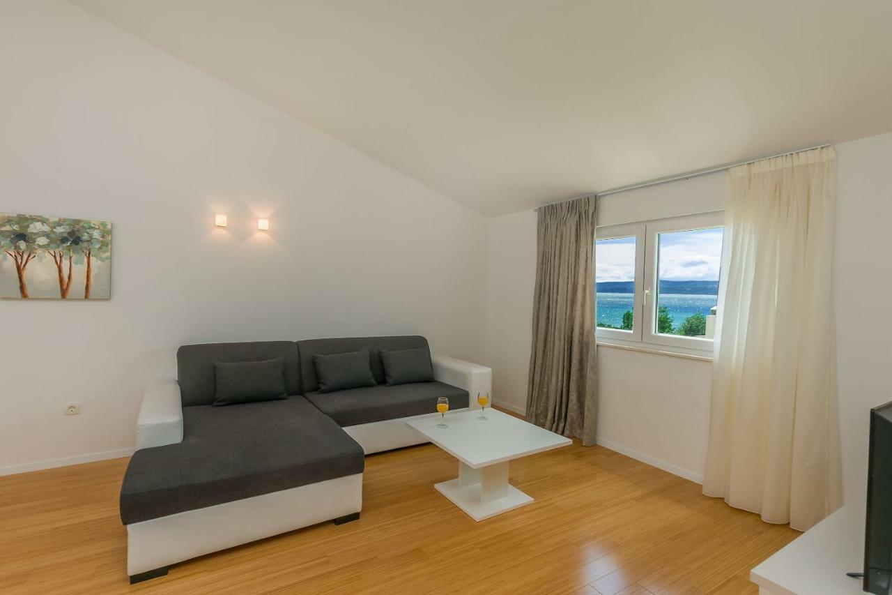 Apartments Villa Aquamarine Дуче Экстерьер фото