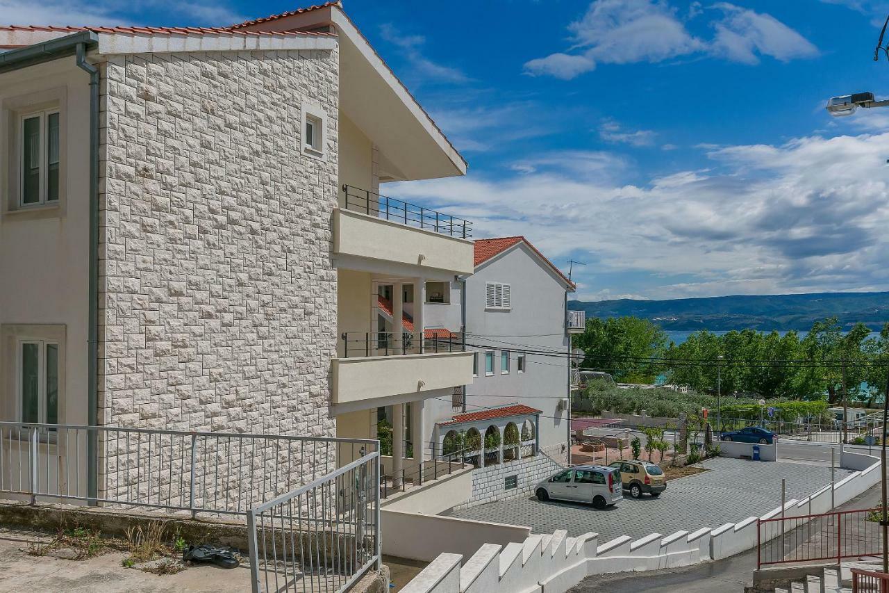 Apartments Villa Aquamarine Дуче Экстерьер фото