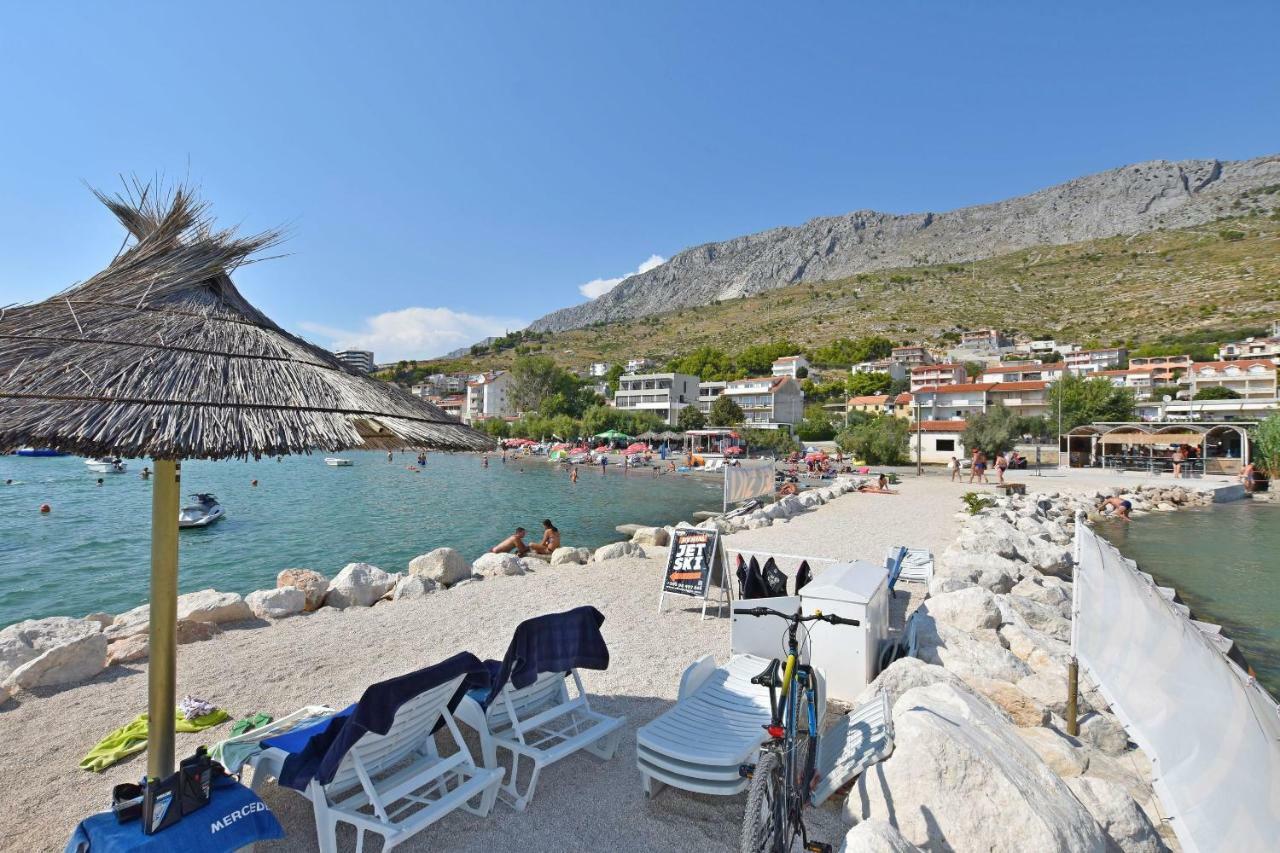 Apartments Villa Aquamarine Дуче Экстерьер фото